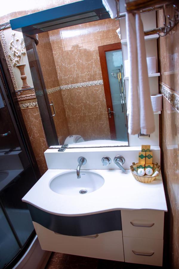 Greenlight Hotel Dar es Salaam Eksteriør billede