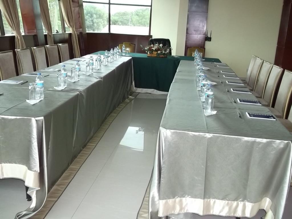 Greenlight Hotel Dar es Salaam Eksteriør billede